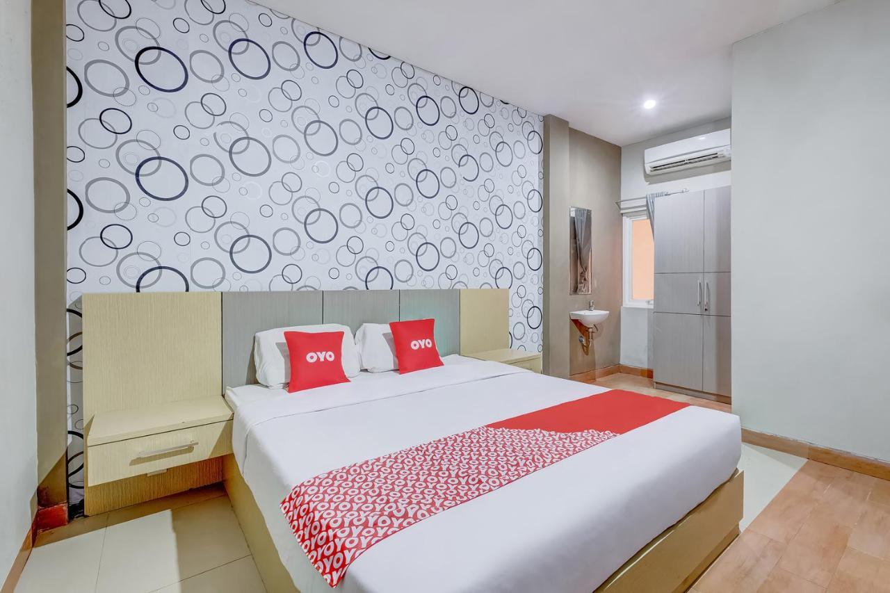 Oyo Flagship 3726 Tembok Batu Residence Tugu Ngoại thất bức ảnh