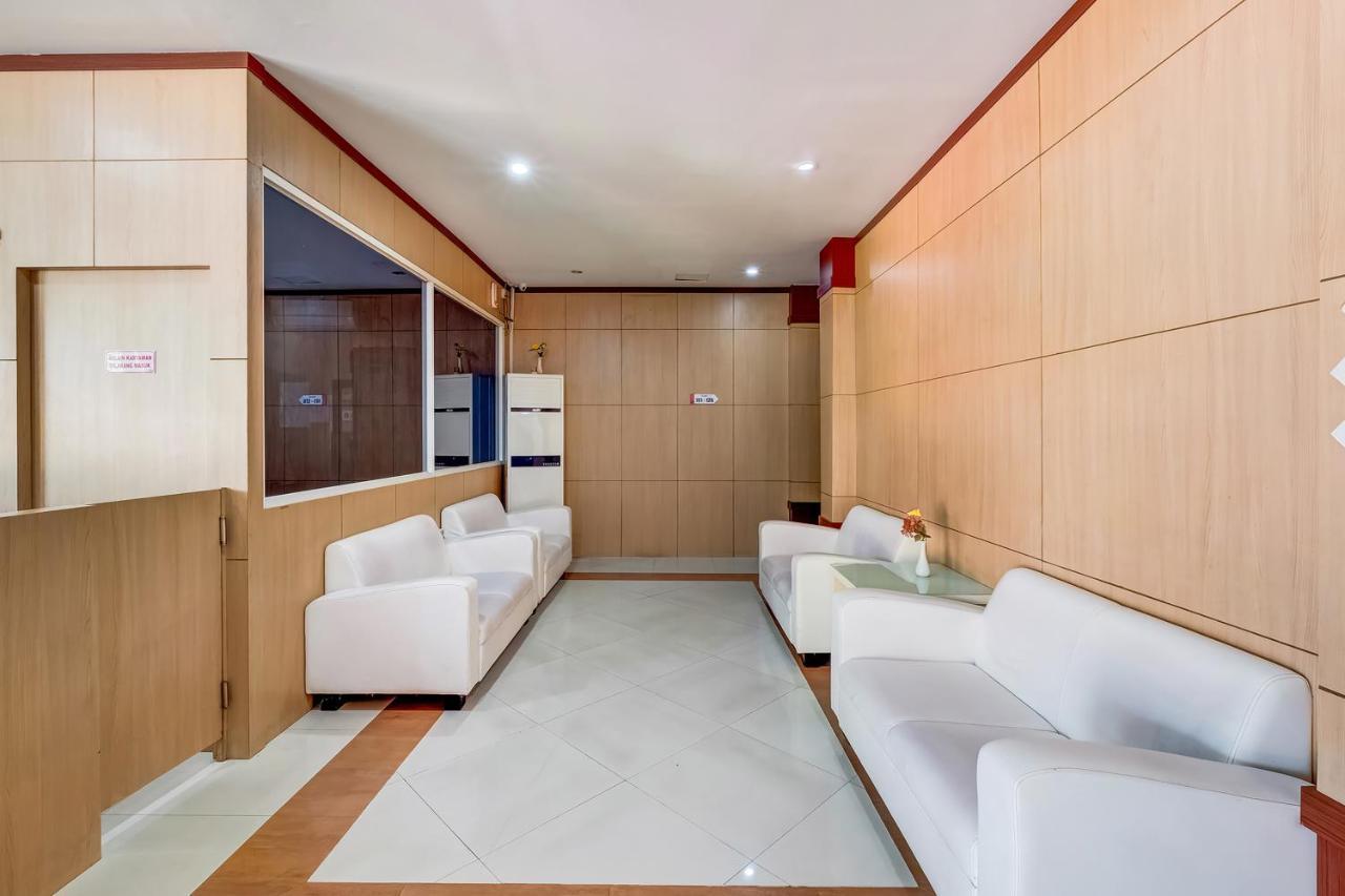 Oyo Flagship 3726 Tembok Batu Residence Tugu Ngoại thất bức ảnh