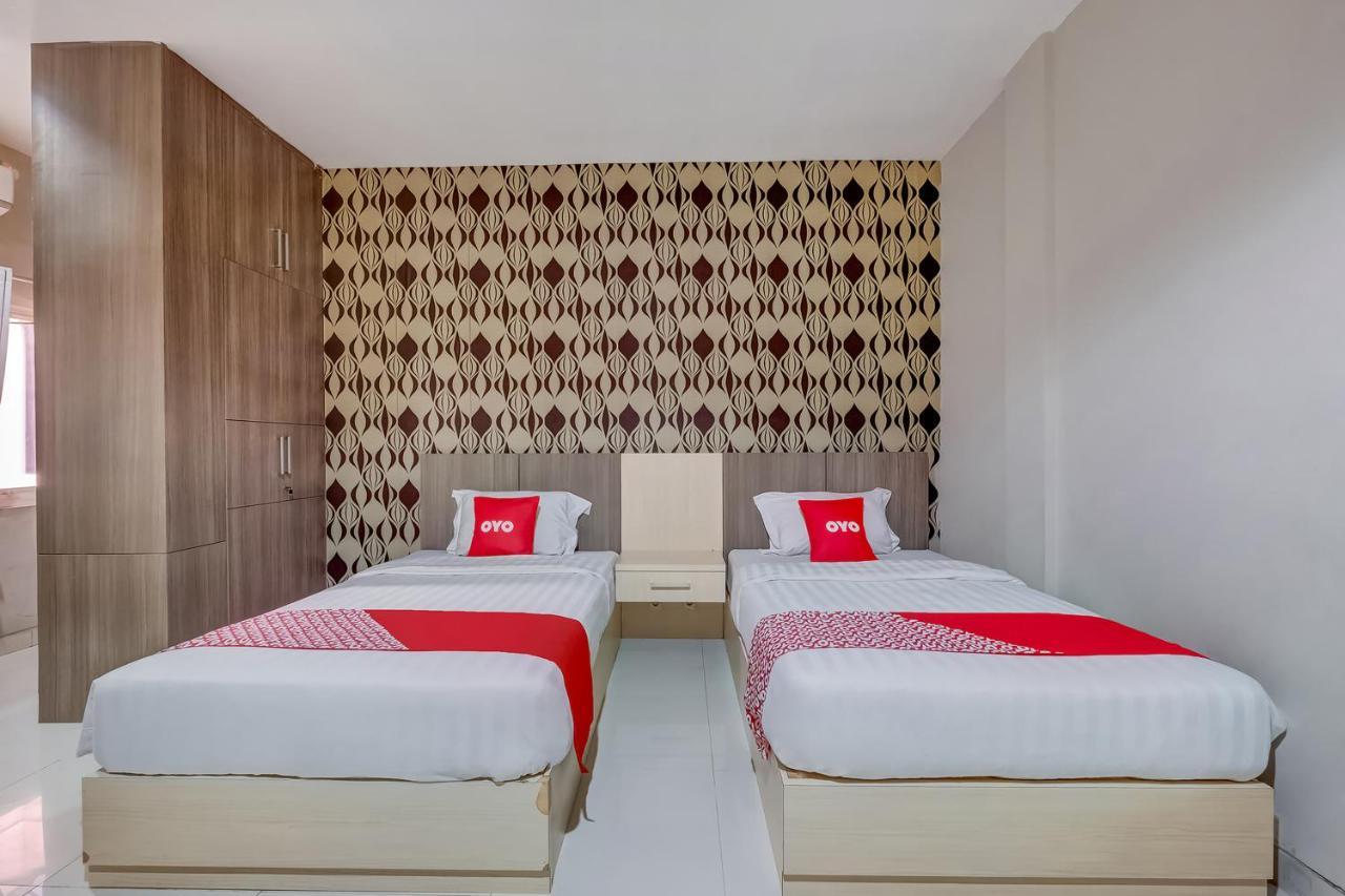 Oyo Flagship 3726 Tembok Batu Residence Tugu Ngoại thất bức ảnh